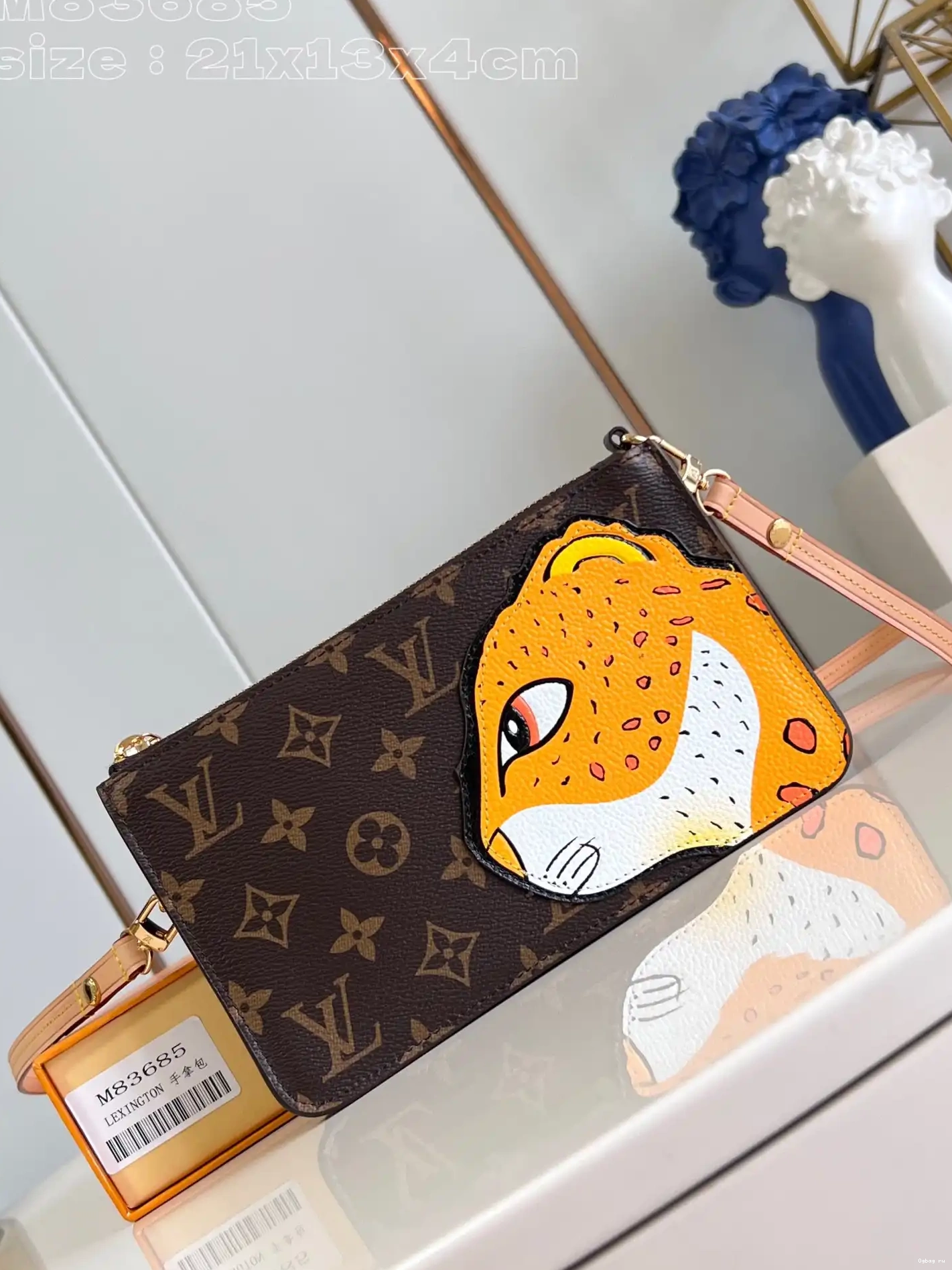 VUITTON Pouch-21.5*13*4.5CM LOUIS Lexington 0630